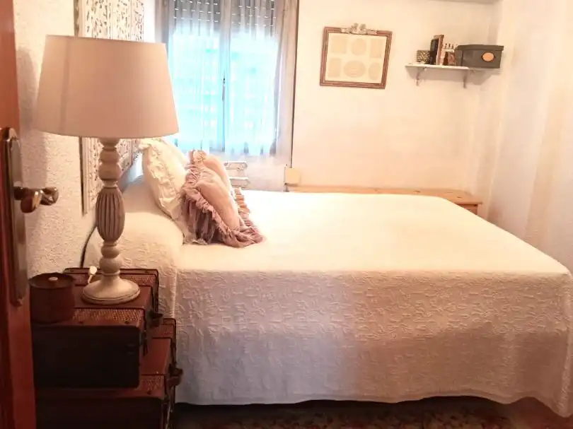 Piso en venta en Avinguda del Cid, 99, La Llum Habitación de Piso en venta en Valencia Capital con Balcón
