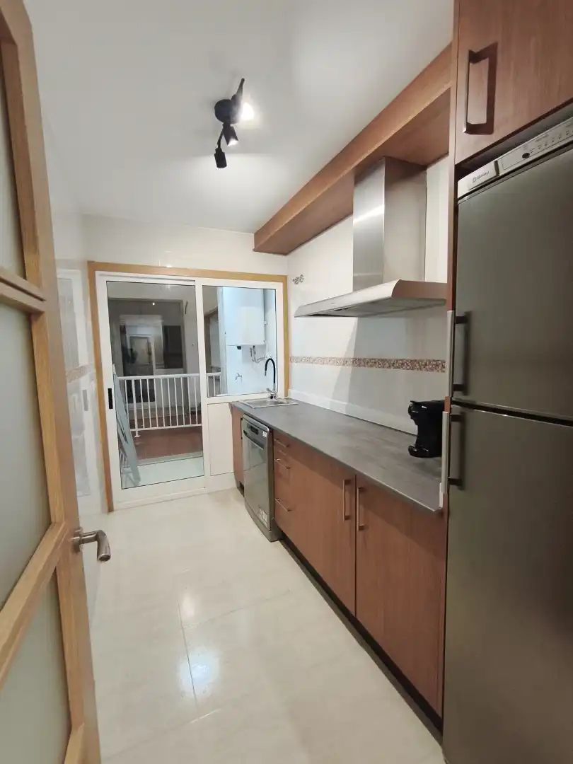 Wohnung zum Verkauf in Rúa Carlos Bóveda, 1, Pontecesures Küche von Wohnung zum Verkauf in Pontecesures mit Heizung, Parkett und Terrasse