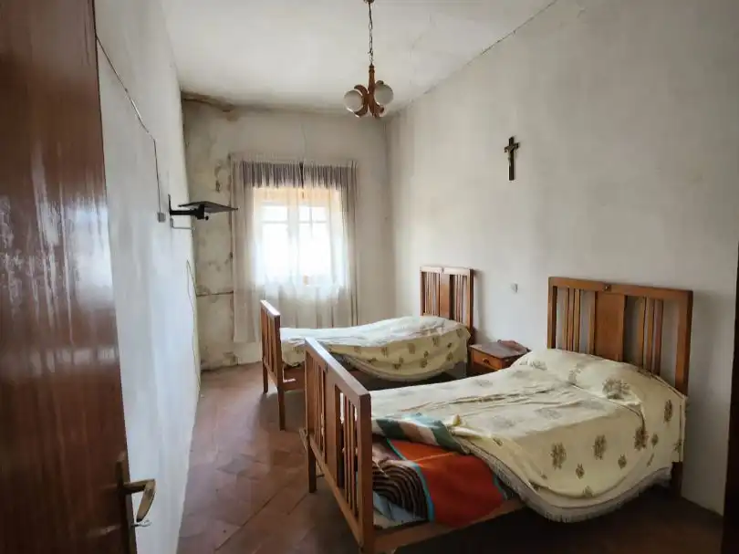 Habitación de Piso en venta en Palenzuela con Jardín privado, Terraza y Amueblado