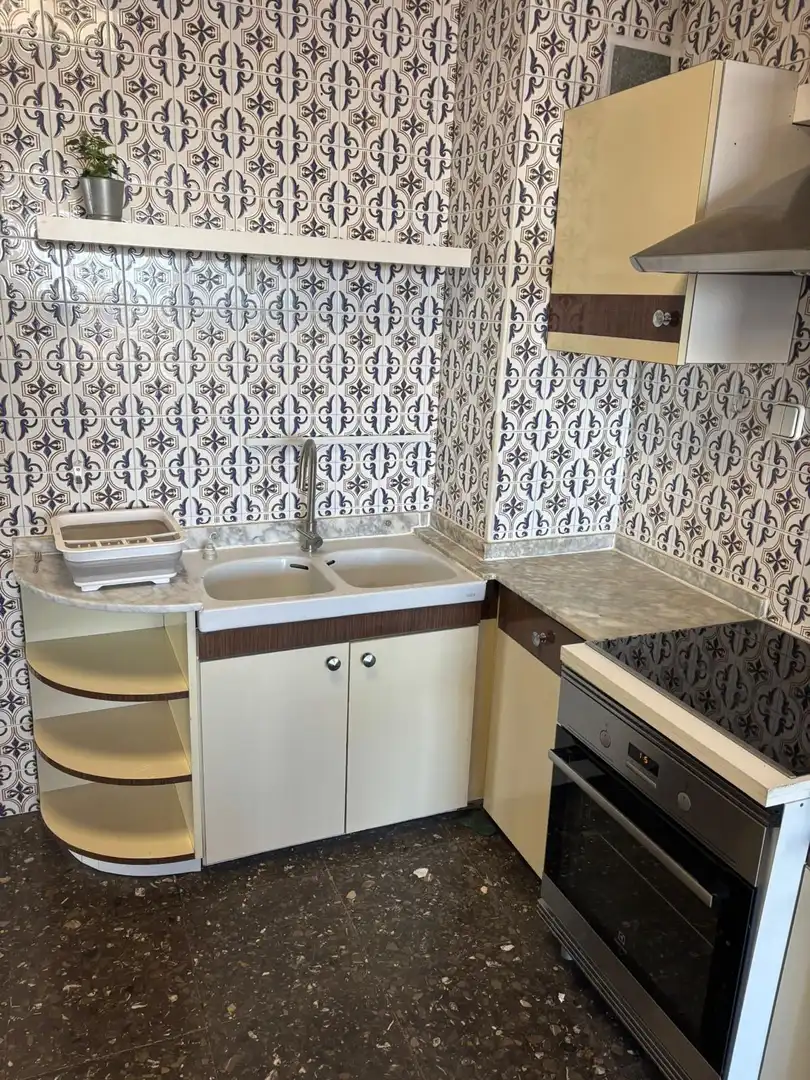 Kitchen of Flat for rent in Elche / Elx  with Terrace, Furnished and Balcony