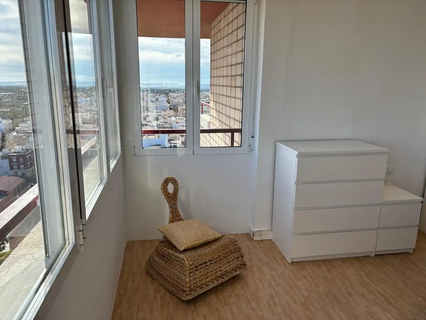Bedroom of Flat for rent in Elche / Elx  with Terrace, Furnished and Balcony