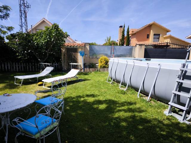 Casa-chalet en Venta en Calle Río Duero, 2 en Morales del Vino