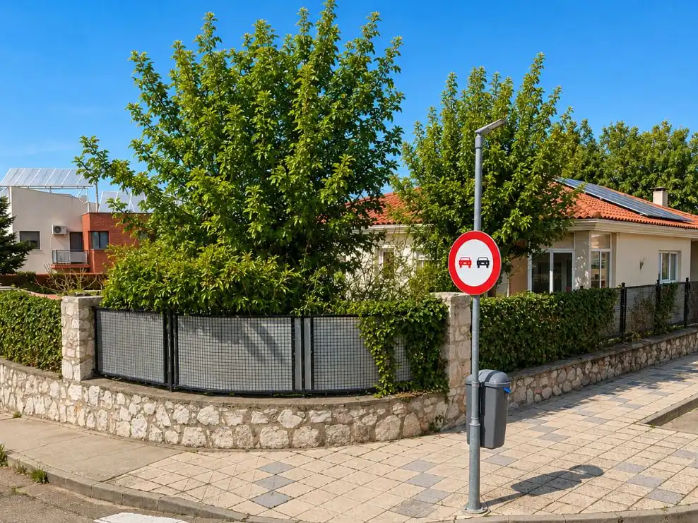Haus oder Chalet zum Verkauf in Calle Río Duero, 2, Morales del Vino Außenansicht von Haus oder Chalet zum Verkauf in Morales del Vino mit Heizung, Privatgarten und Parkett