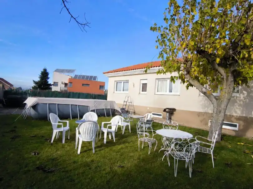 Haus oder Chalet zum Verkauf in Calle Río Duero, 2, Morales del Vino Terrasse von Haus oder Chalet zum Verkauf in Morales del Vino mit Heizung, Privatgarten und Parkett