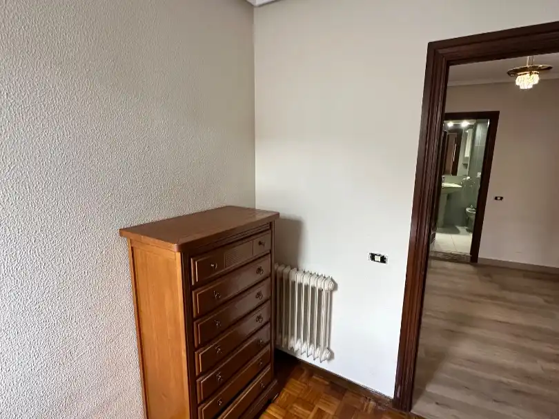 Flat for rent in Calle Doctor Fleming, 10, San Martín del Rey Aurelio Bedroom of Flat for rent in San Martín del Rey Aurelio with Terrace