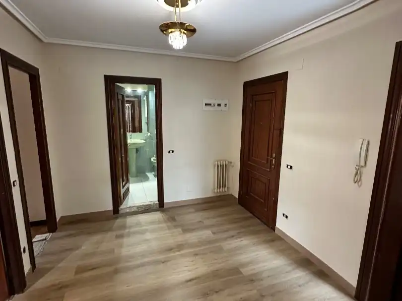 Flat for rent in Calle Doctor Fleming, 10, San Martín del Rey Aurelio Flat for rent in San Martín del Rey Aurelio with Terrace