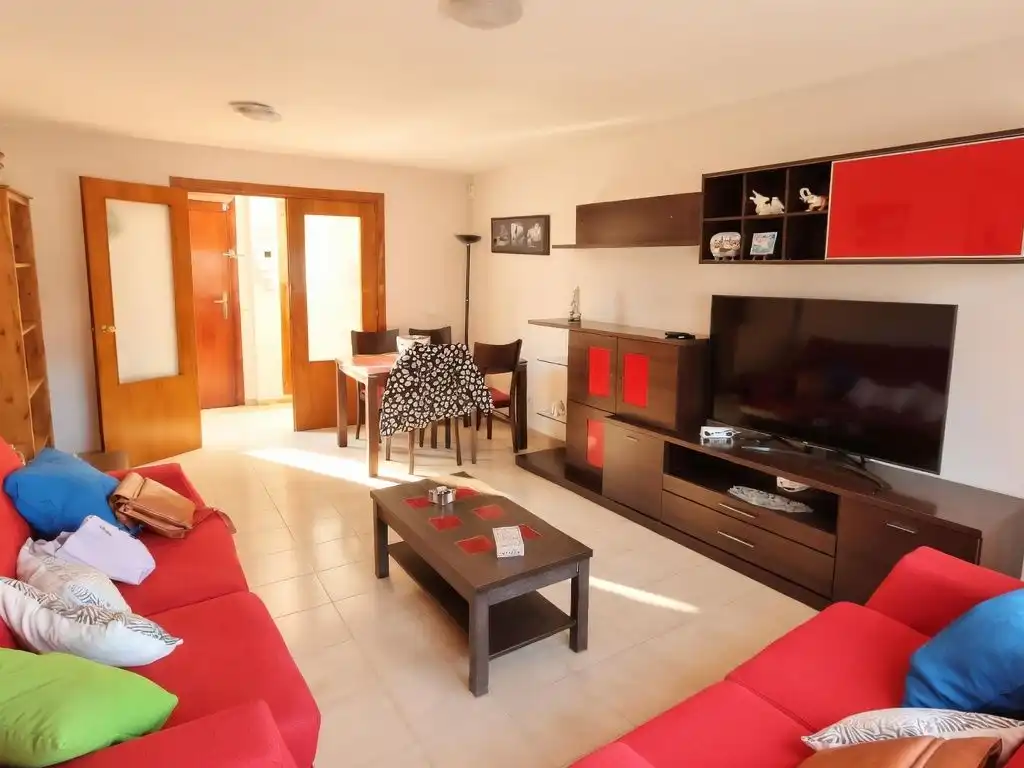 Piso en venta en Calle de la Casuarina, 18, Las Águilas Sala de estar de Piso en venta en Madrid Capital con Aire acondicionado