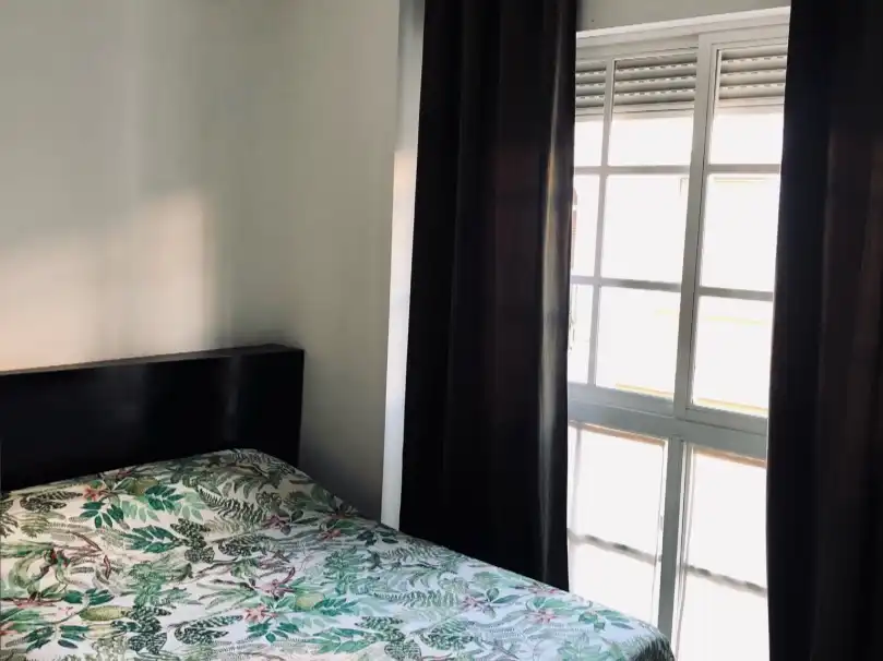 Apartament de lloguer a Calle Caño, 6, Zona Centro Dormitori de Apartament de lloguer en Córdoba amb Aire condicionat, Calefacció i Traster