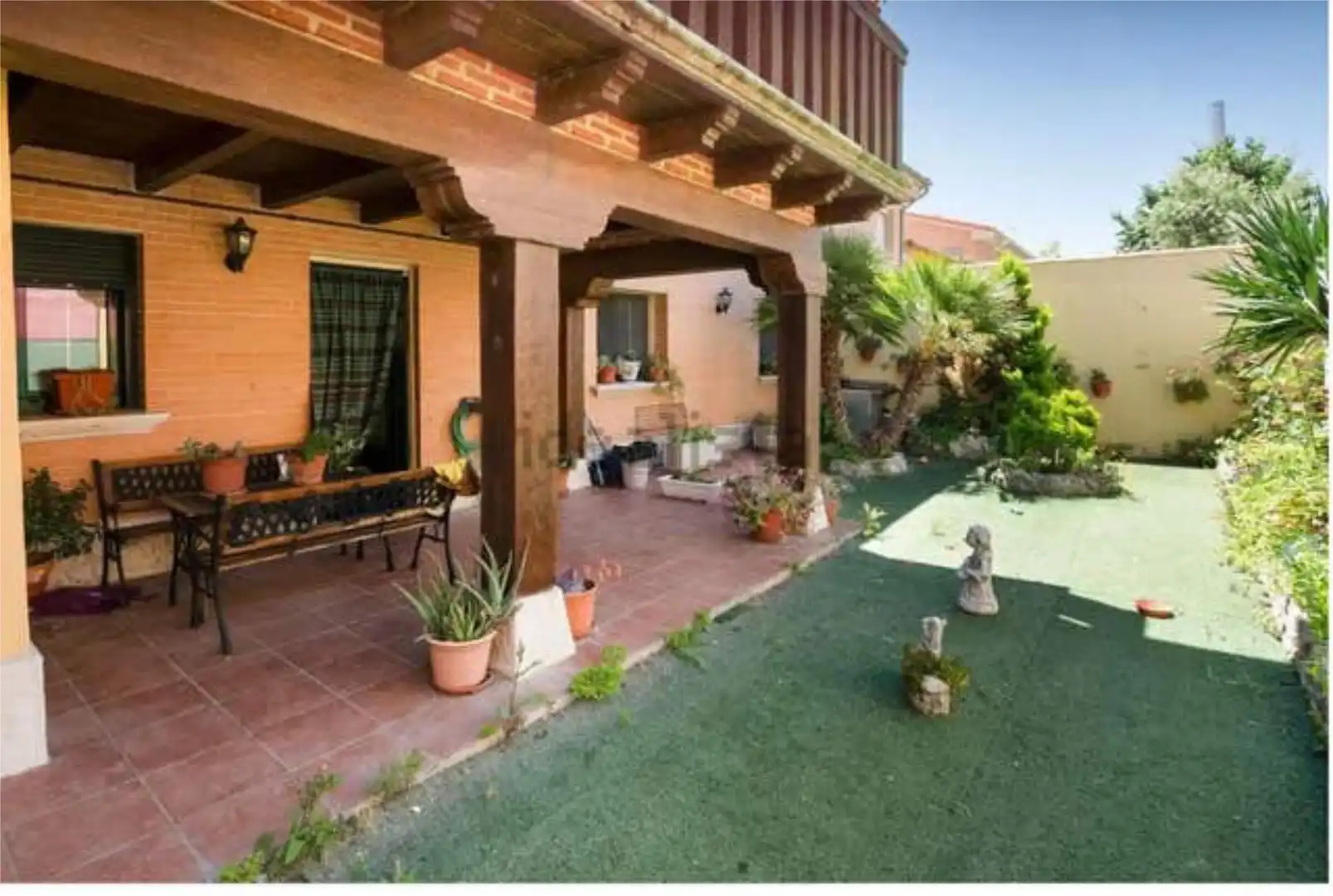 Casa o chalet en venta en Tordesillas Terraza de Casa o chalet en venta en Tordesillas con Terraza