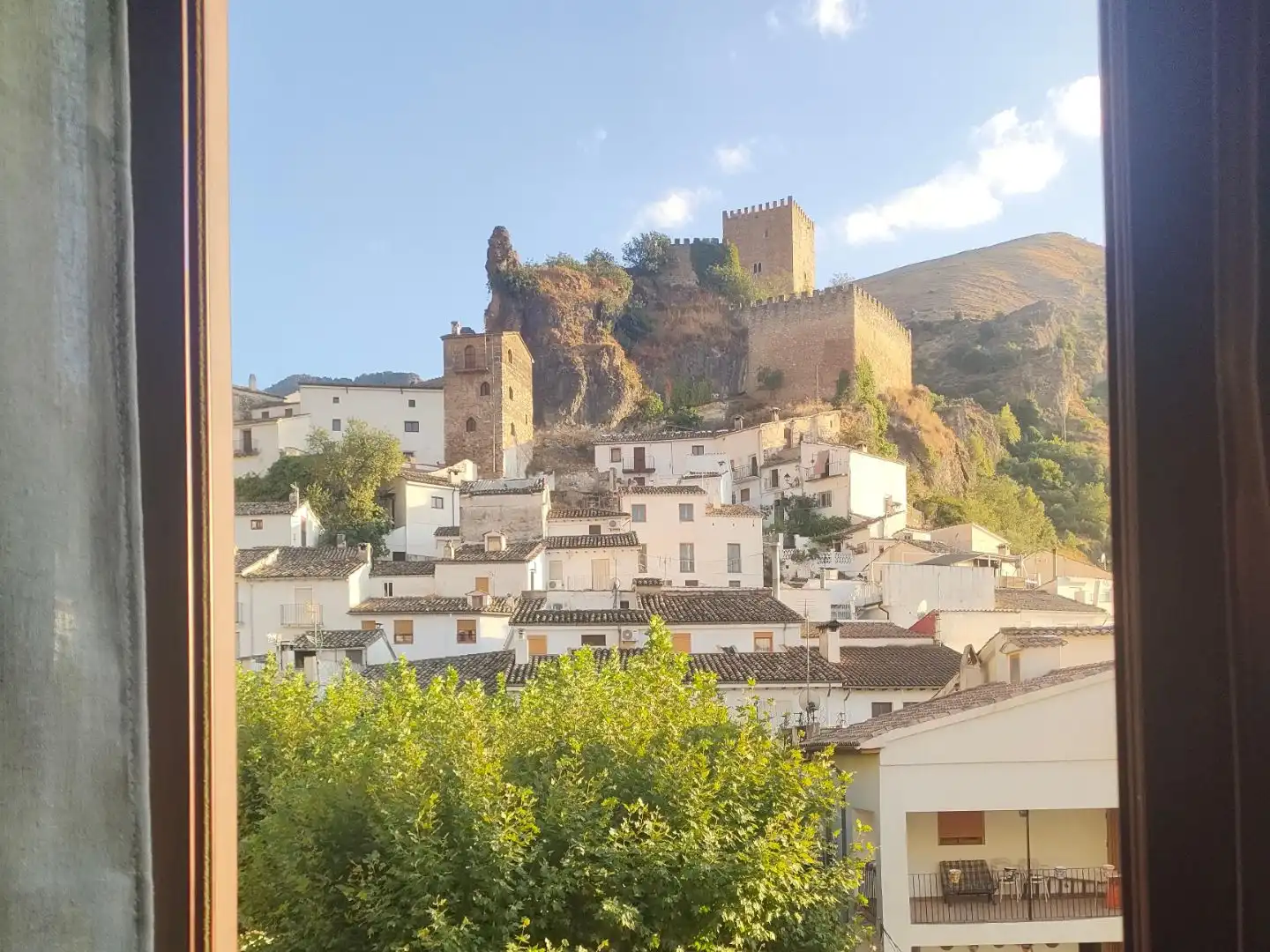 Apartamento de alquiler en Plaza Santa María, 3, Cazorla Vista exterior de Apartamento de alquiler en Cazorla con Calefacción, Amueblado y Balcón
