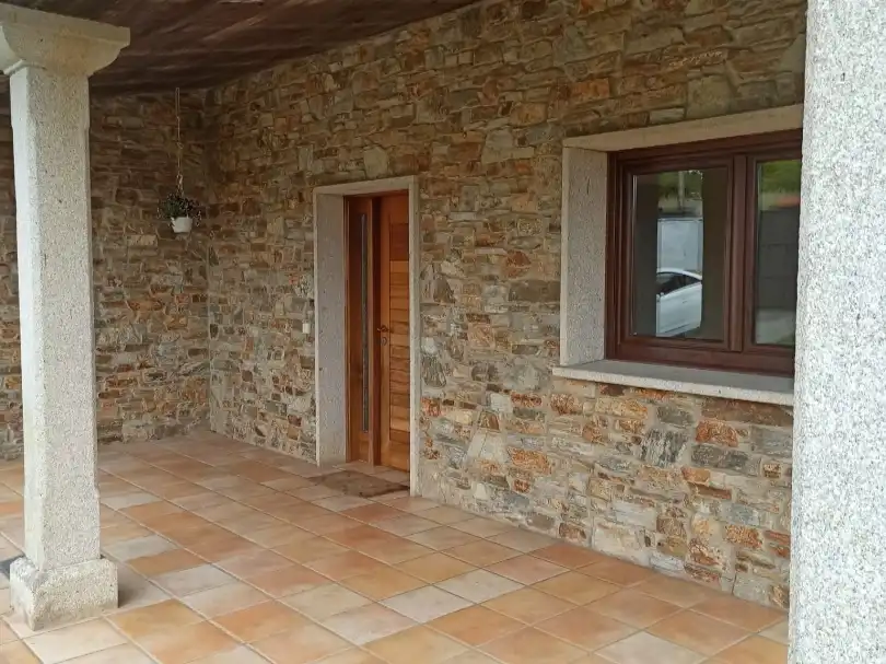 Houses for rent in Carretera Espíritu Santo, Cambre Houses for rent in Cambre with Heating, Private garden and Parquet flooring
