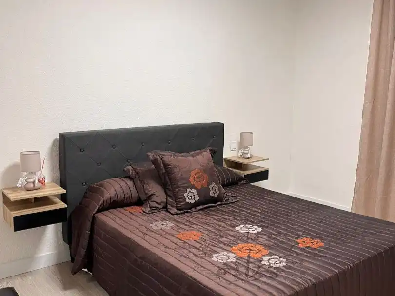 Piso en venta en Calle Real, 23, Mengíbar Habitación de Piso en venta en Mengíbar con Aire acondicionado, Parquet y Amueblado