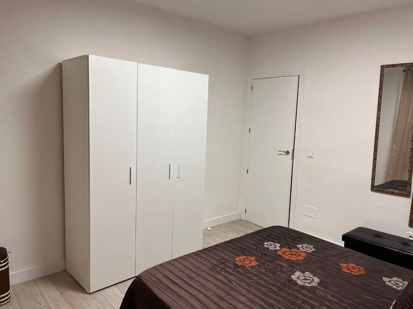 Piso en venta en Calle Real, 23, Mengíbar Habitación de Piso en venta en Mengíbar con Aire acondicionado, Parquet y Amueblado