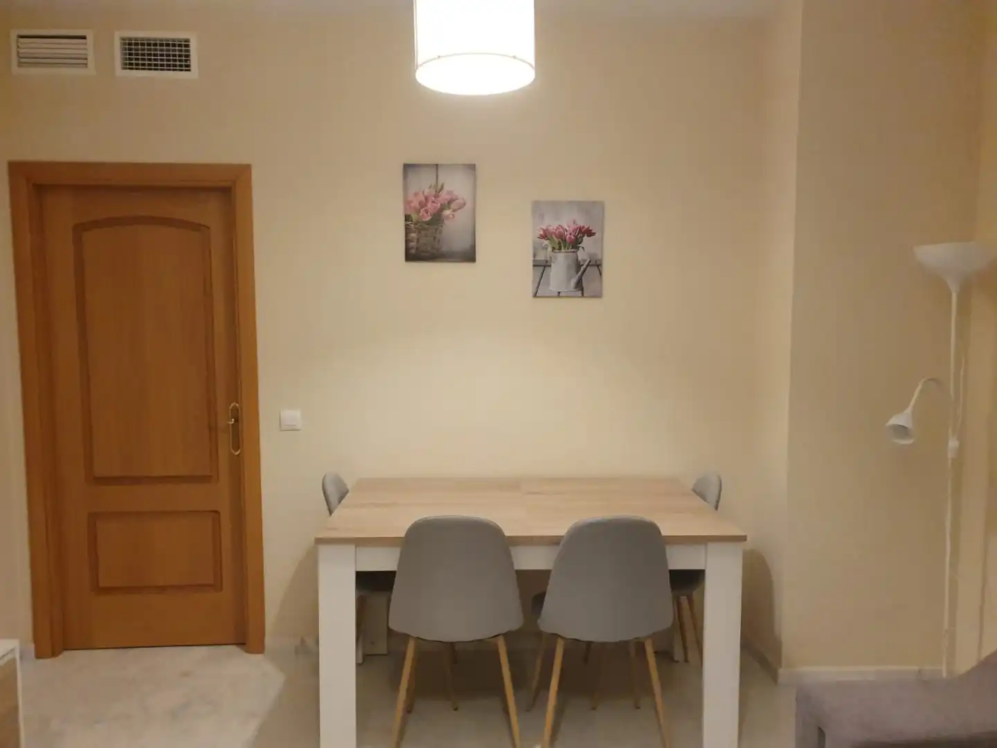 Piso de alquiler en Calle Canarias, 6, Zafra Comedor de Piso de alquiler en Zafra con Aire acondicionado, Calefacción y Amueblado