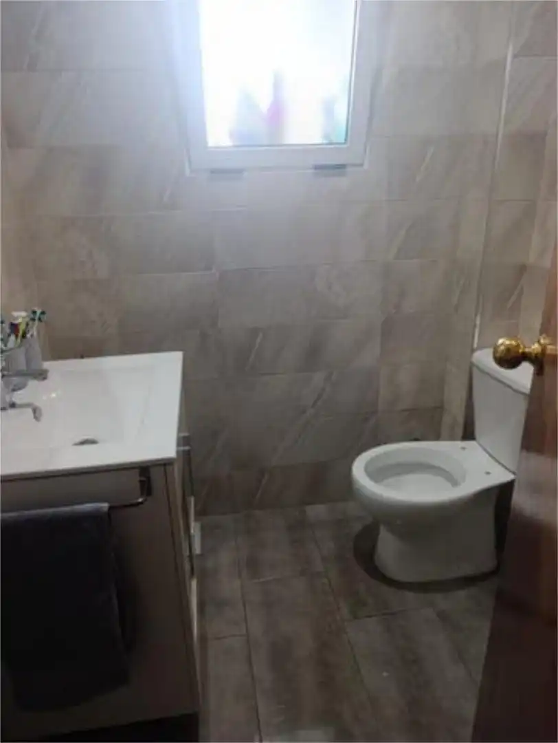 Baño de Piso en venta en Les Alqueries / Alquerías del Niño Perdido con Terraza