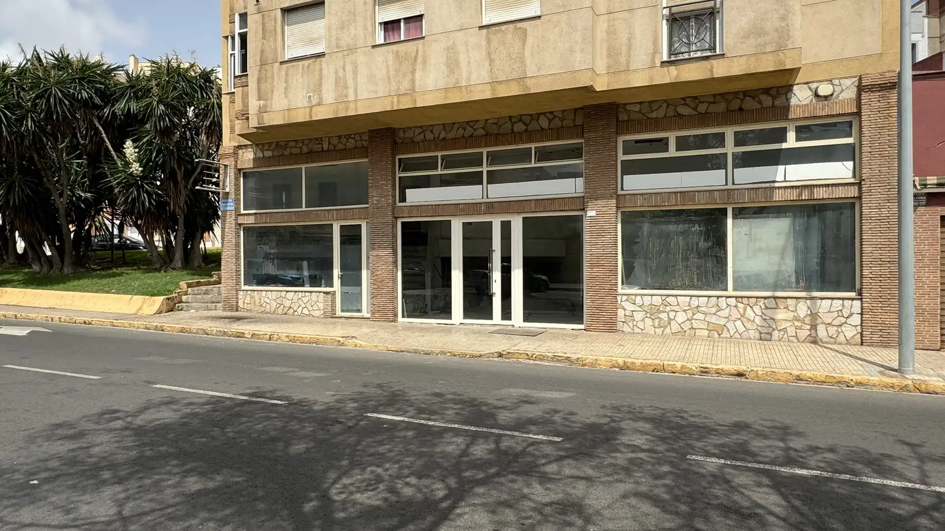 Local de alquiler en Avenida Donantes de Sangre, 52, Calvo Sotelo Local de alquiler en Melilla