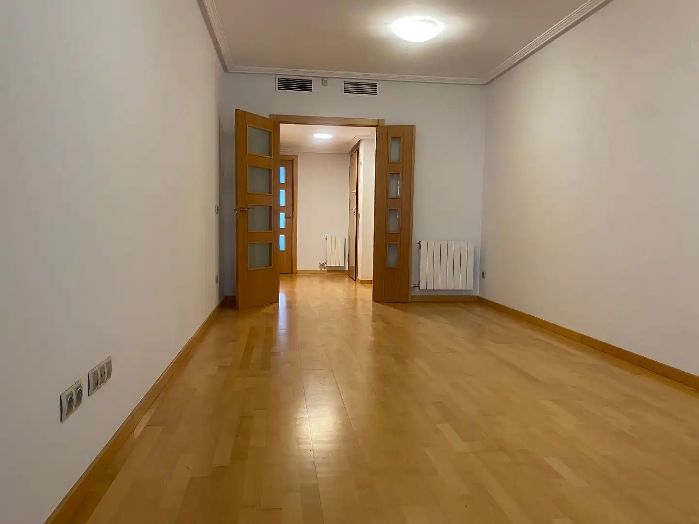 Wohnung zur Miete in Calle de la Madre Sacramento, 18, Doctor Cerrada Wohnung zur Miete in Zaragoza mit Klimaanlage, Heizung und Parkett