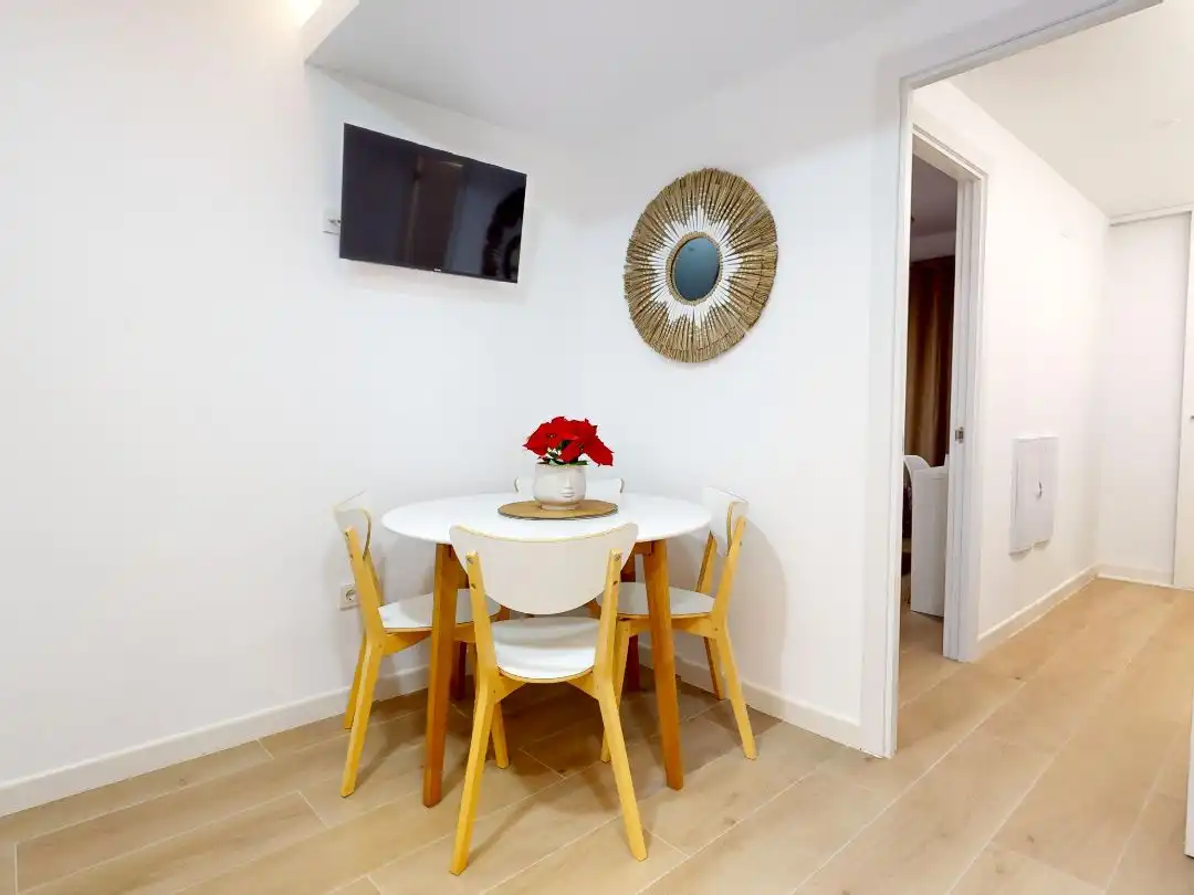 Flat for sale in Escritor Sebastián Cuevas, 1, Fuensanta- Arcángel Dining room of Flat for sale in Córdoba Capital with Air Conditioner, Terrace and Balcony