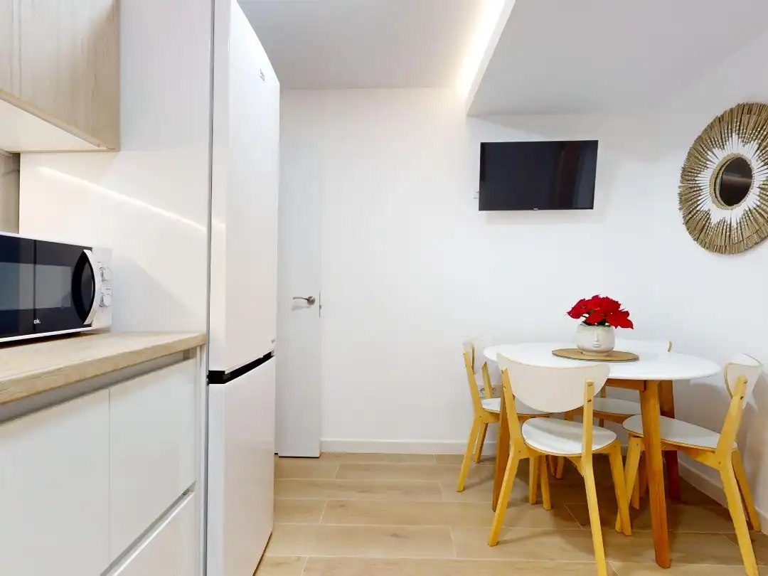 Flat for sale in Escritor Sebastián Cuevas, 1, Fuensanta- Arcángel Kitchen of Flat for sale in Córdoba Capital with Air Conditioner, Terrace and Balcony