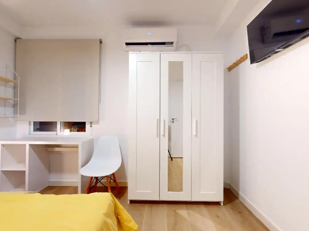 Flat for sale in Escritor Sebastián Cuevas, 1, Fuensanta- Arcángel Bedroom of Flat for sale in Córdoba Capital with Air Conditioner, Terrace and Balcony