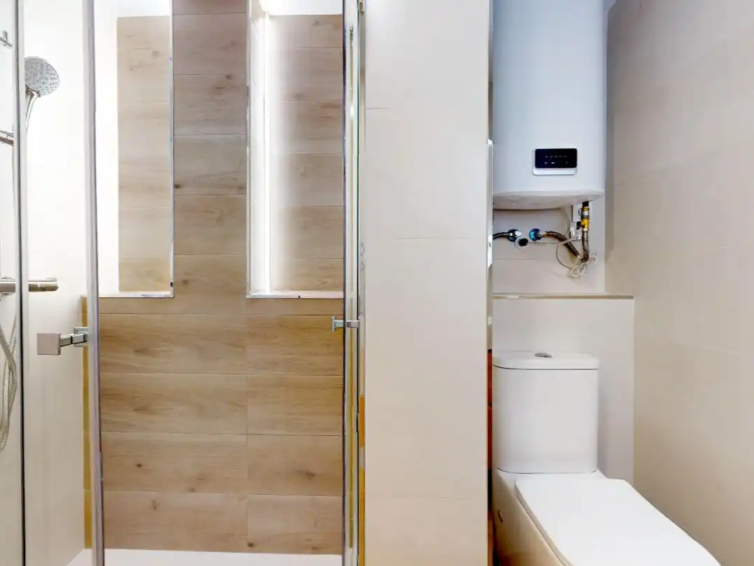 Flat for sale in Escritor Sebastián Cuevas, 1, Fuensanta- Arcángel Bathroom of Flat for sale in Córdoba Capital with Air Conditioner, Terrace and Balcony