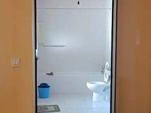 Wohnung zum Verkauf in Calle Jazmín, 13, Trobajo del Camino Badezimmer von Wohnung zum Verkauf in San Andrés del Rabanedo mit Heizung