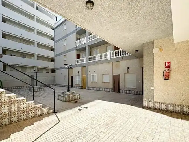 Wohnung zur Miete in Avinguda del Far, 88, Playa de la Concha Außenansicht von Wohnung zur Miete in Oropesa del Mar / Orpesa mit Klimaanlage, Terrasse und Schwimmbad