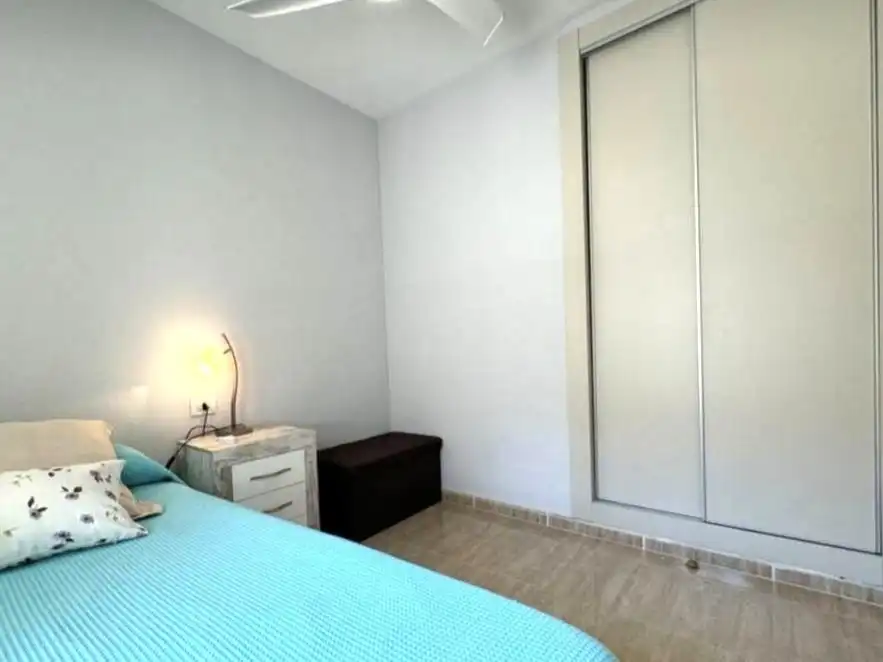 Wohnung zur Miete in Avinguda del Far, 88, Playa de la Concha Schlafzimmer von Wohnung zur Miete in Oropesa del Mar / Orpesa mit Klimaanlage, Terrasse und Schwimmbad