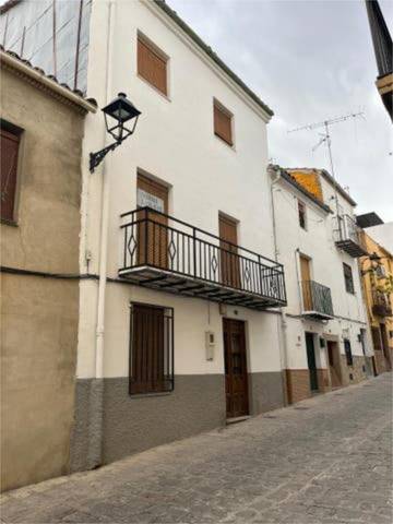 Casa-chalet en Venta en Villacarrillo