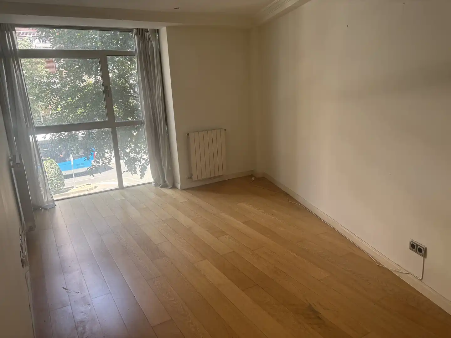 Bedroom of Flat for rent in Madrid  with Air Conditioner, Heating and Parquet flooring