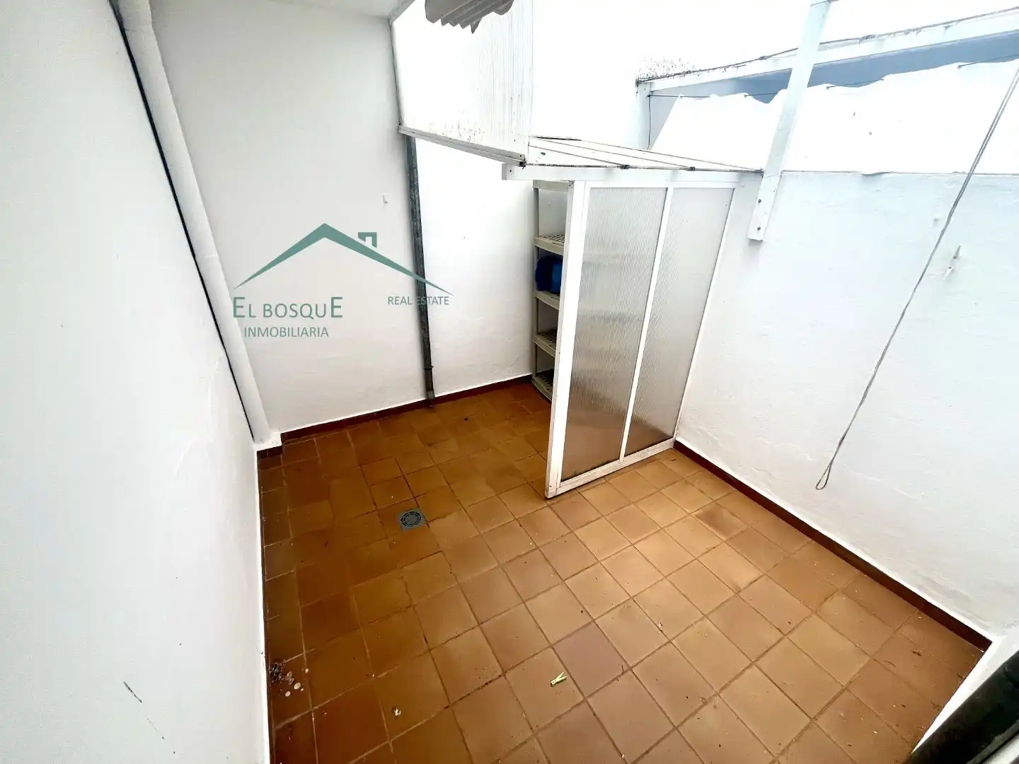 Piso en venta en Calle Real, 1, Grazalema Terraza de Piso en venta en Grazalema con Calefacción y Terraza