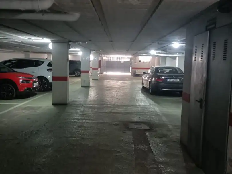 Piso de alquiler en Calle Tejares, 21, Parque Victoria Eugenia Parking de Piso de alquiler en Málaga con Aire acondicionado, Calefacción y Trastero