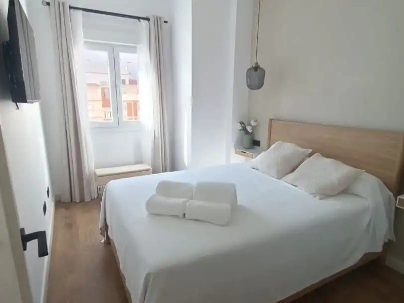 Piso de alquiler en Calle Tejares, 21, Parque Victoria Eugenia Habitación de Piso de alquiler en Málaga con Aire acondicionado, Calefacción y Trastero