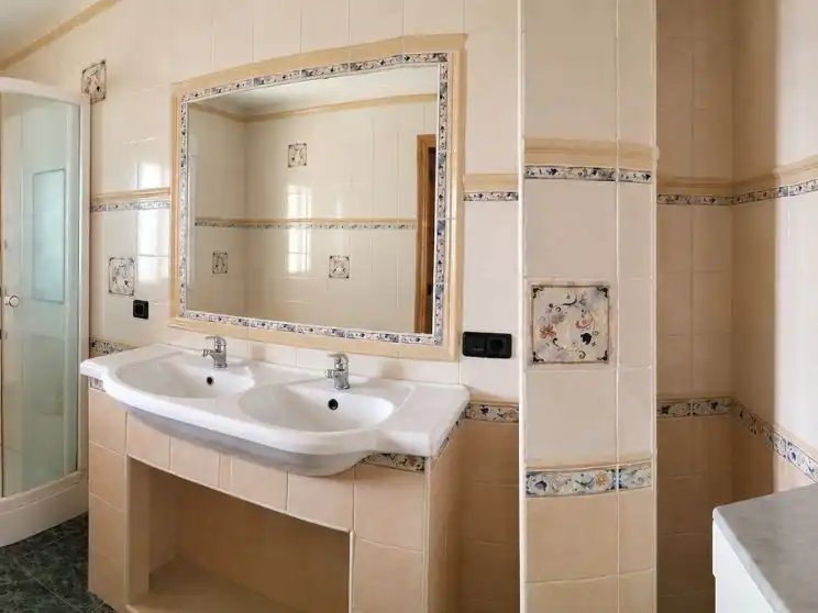 Bathroom of Houses for sale in Viator  with Air Conditioner, Terrace and Swimming Pool