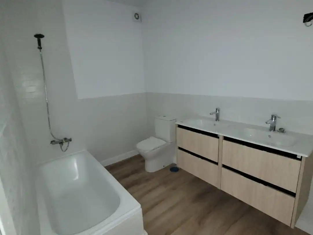 Flat for sale in Rúa Amapola, 10, Carballo Bathroom of Flat for sale in Carballo