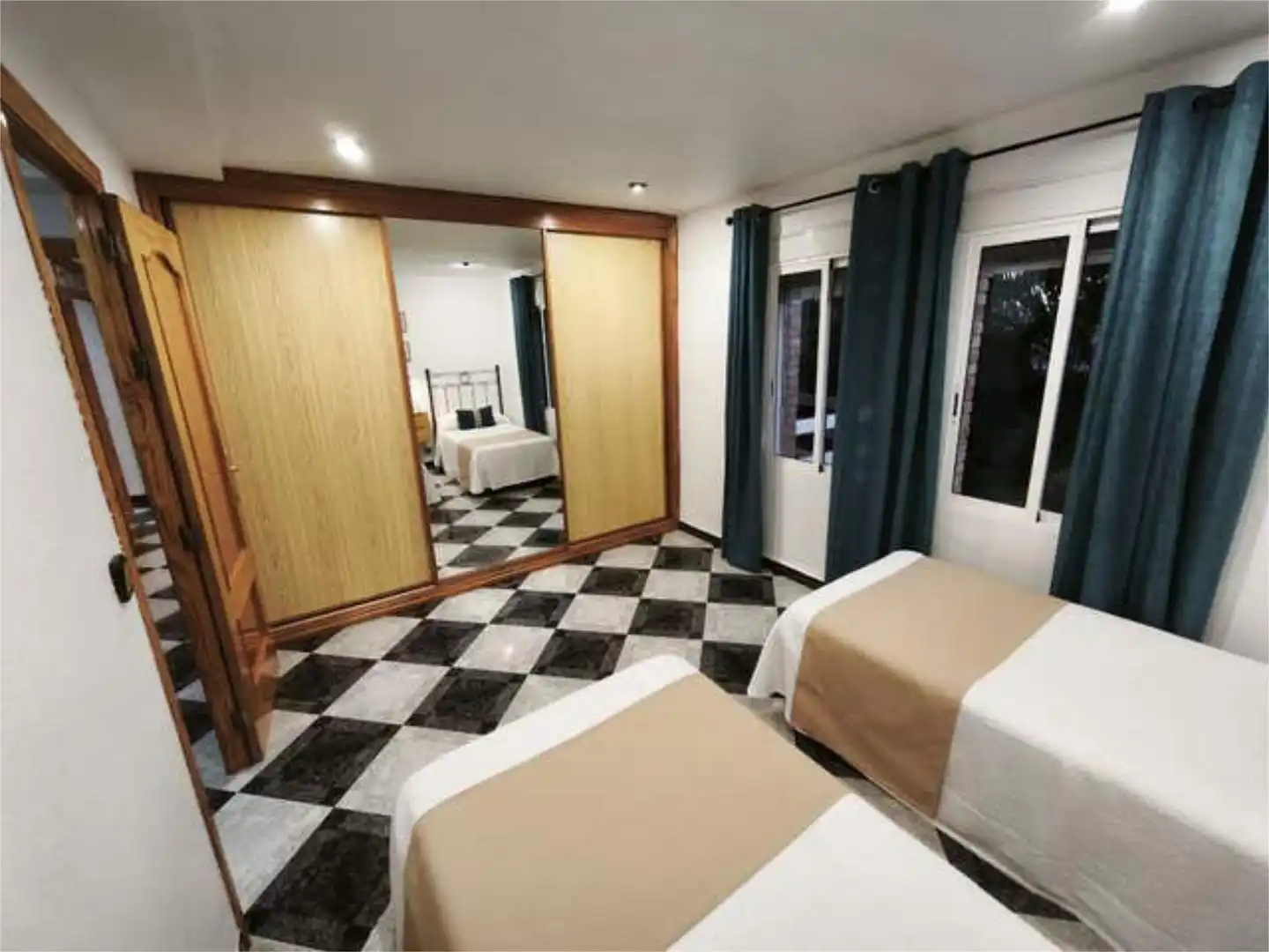 Flat for rent in Fátima - Levante Bedroom of Flat for rent in Córdoba with Heating, Terrace and Furnished