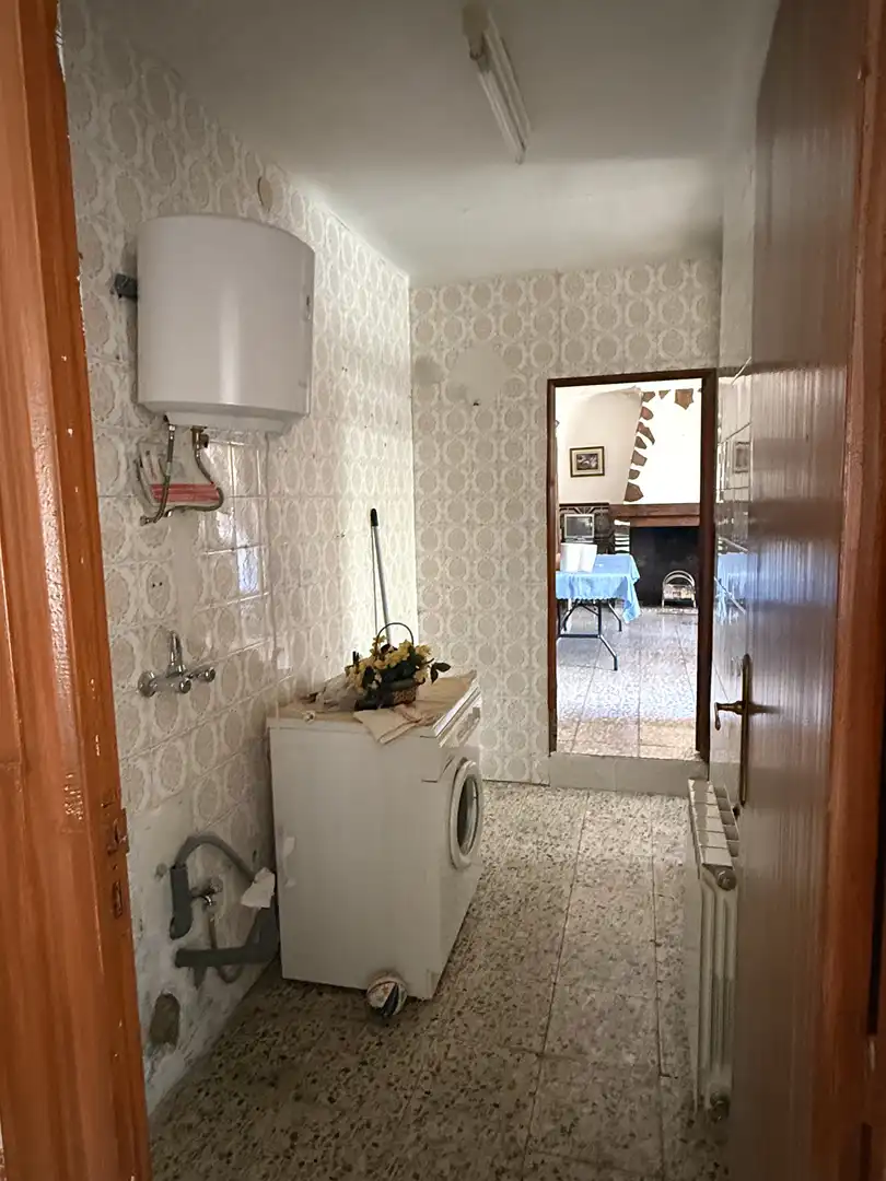 Planta baja en venta en Calle Cristóbal Colón, 36, Carretera de Córdoba - Libertad Cocina de Planta baja en venta en Puertollano con Calefacción, Trastero y Amueblado