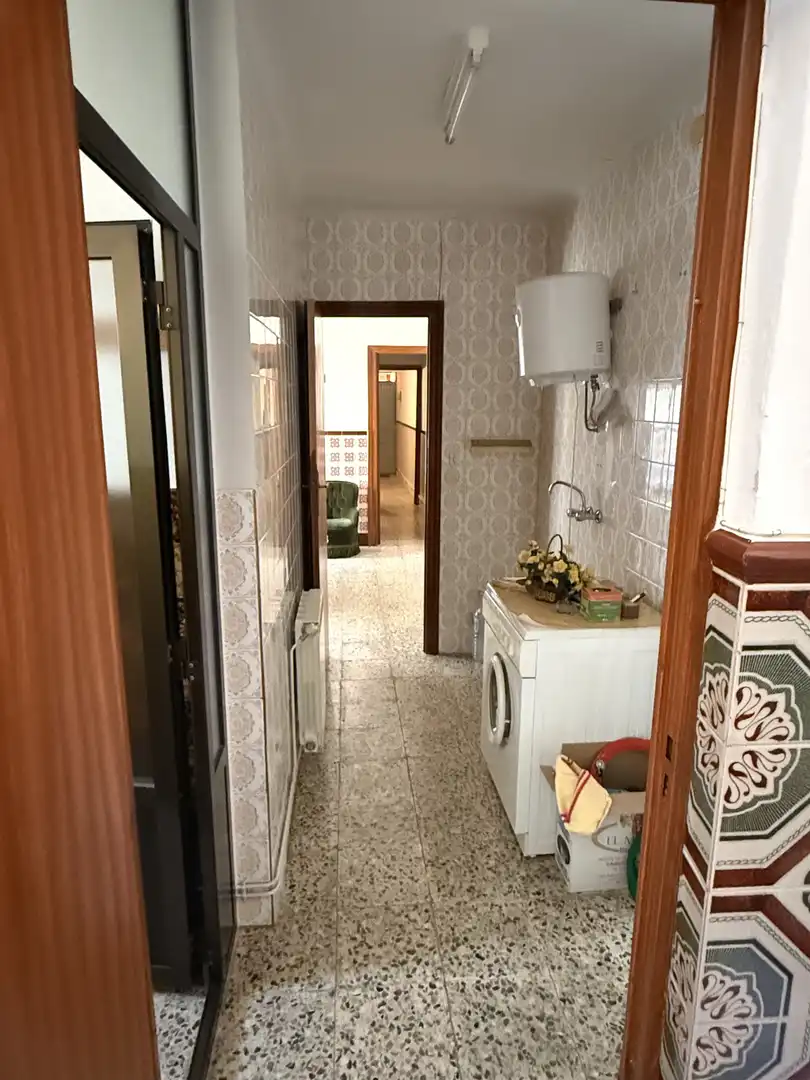 Planta baja en venta en Calle Cristóbal Colón, 36, Carretera de Córdoba - Libertad Planta baja en venta en Puertollano con Calefacción, Trastero y Amueblado