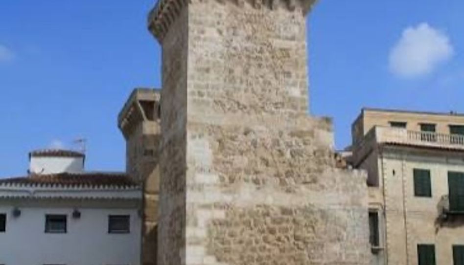 Pis de lloguer a S'arraval, 88, Centre Històric, Maó - Mahón - imatge 1 Foto 1 de Pis de lloguer a S'arraval, 88, Centre Històric, Maó - Mahón