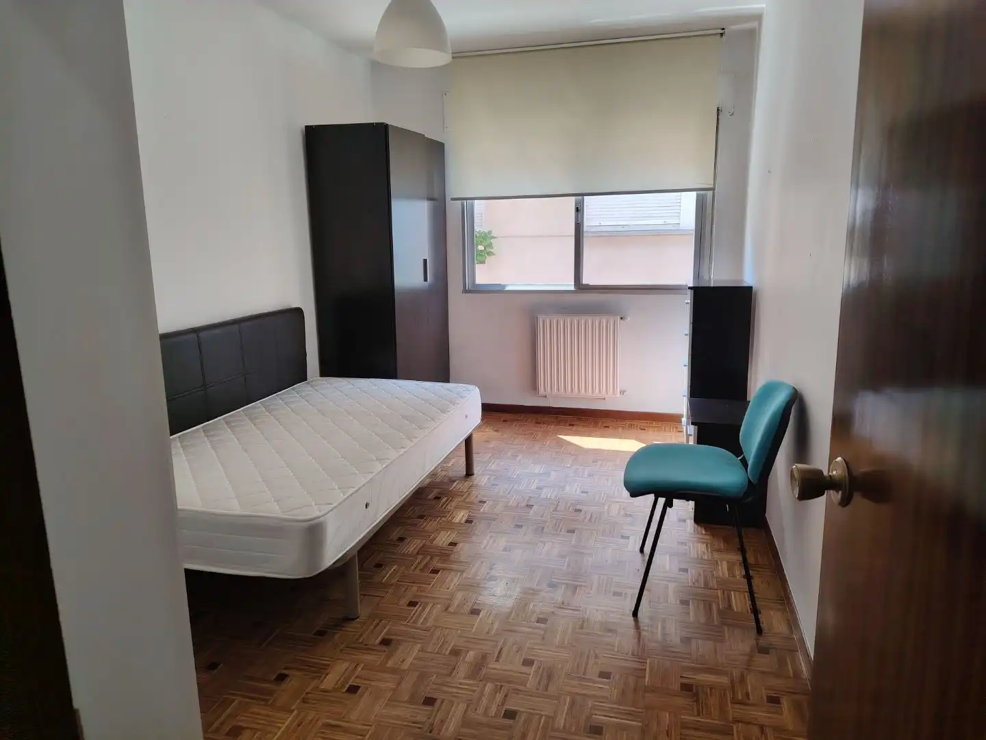Flat for rent in Ronda das Fontiñas, 228, San Roque - As Fontiñas Bedroom of Flat for rent in Lugo with Heating, Parquet flooring and Furnished