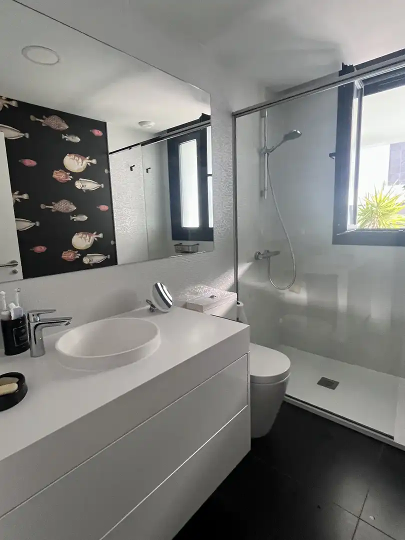 Flat for sale in Rúa Manuel Gutiérrez Mellado, 10, Liáns Bathroom of Flat for sale in Oleiros with Heating, Terrace and Storage room