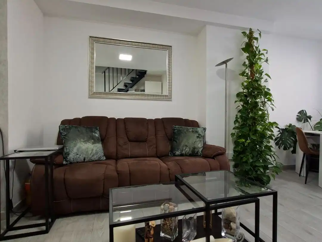Ático en venta en Berruguete Sala de estar de Ático en venta en Madrid Capital con Aire acondicionado y Terraza