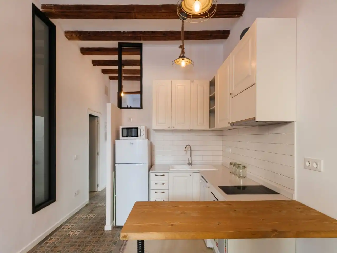Flat for rent in Carrer de L'est, 3, El Raval Kitchen of Flat for rent in Barcelona Capital with Air Conditioner