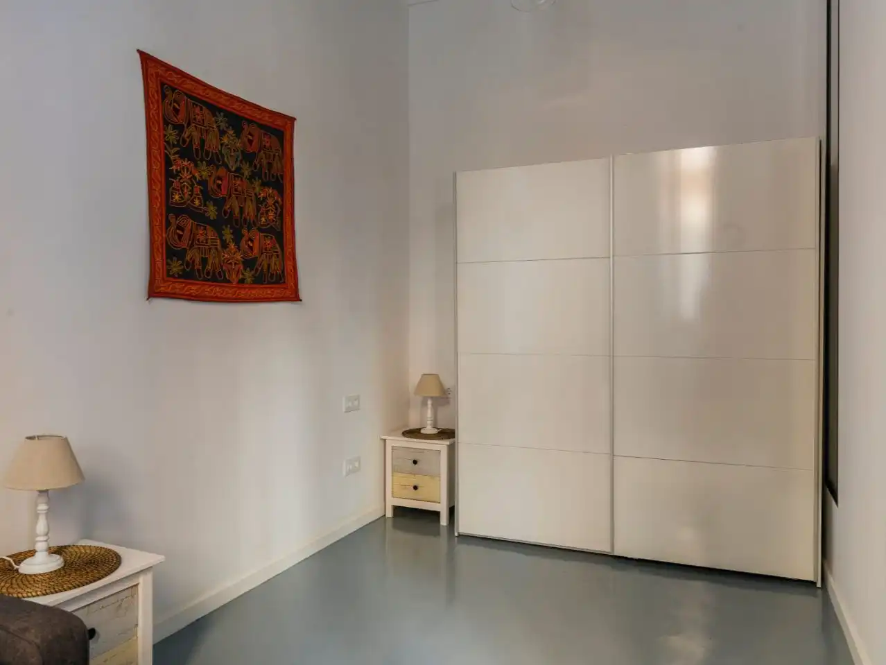 Flat for rent in Carrer de L'est, 3, El Raval Flat for rent in Barcelona Capital with Air Conditioner