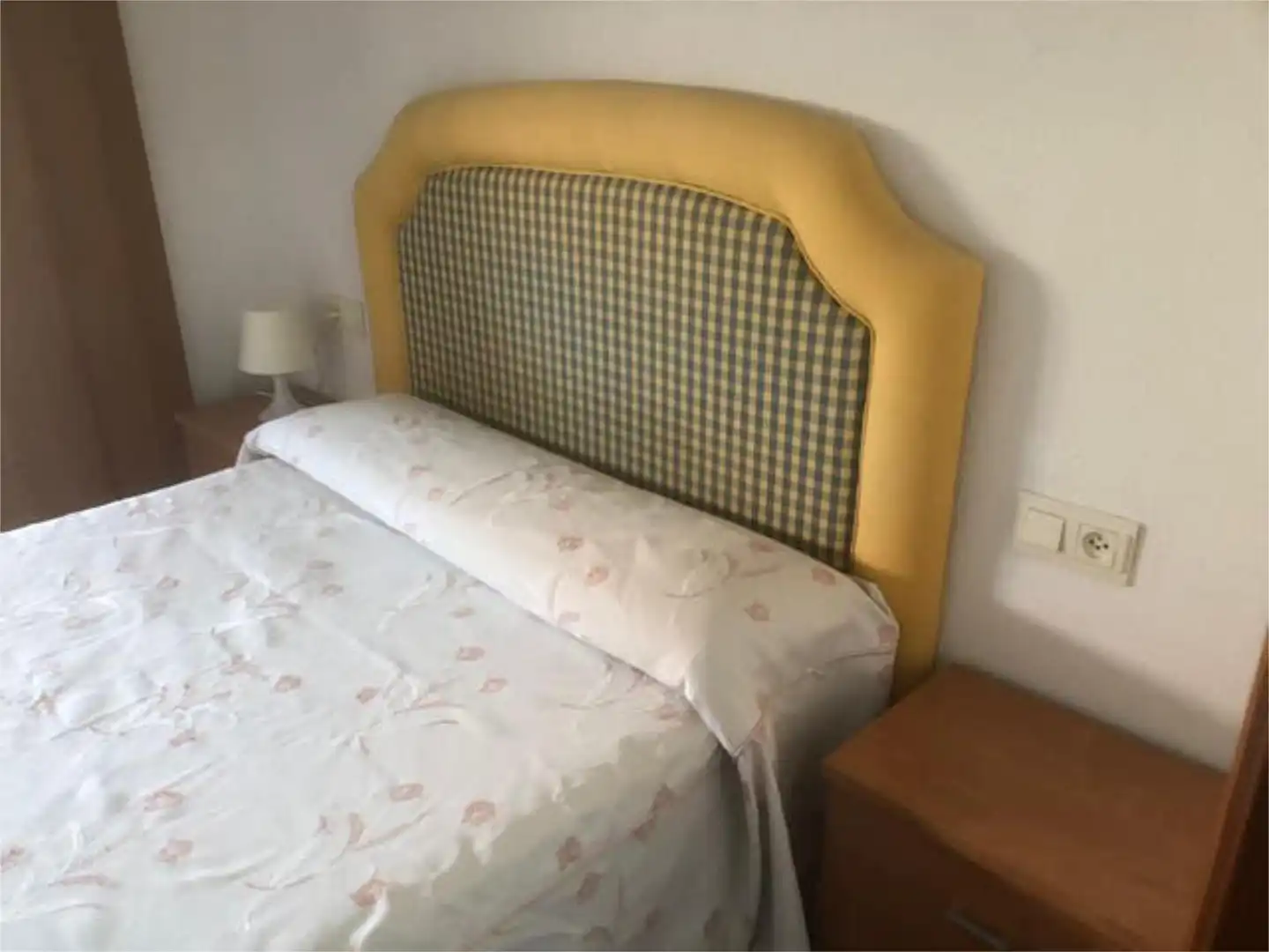 Bedroom of Flat for rent in Jaén  with Heating, Private garden and Terrace