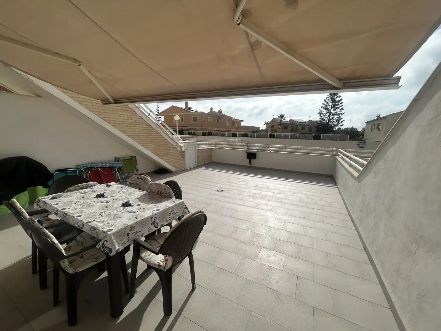 Planta baja de alquiler en Calle Ferrara, Entremares Terraza de Planta baja de alquiler en La Manga del Mar Menor con Aire acondicionado, Calefacción y Terraza
