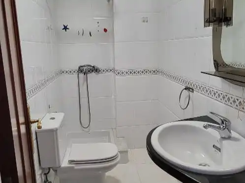 Flat for sale in Avenida Xoan Vicente Viqueira, 10, Sada (A Coruña) Bathroom of Flat for sale in Sada (A Coruña) with Heating, Parquet flooring and Terrace