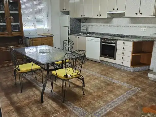 Casa o chalet en venta en Rúa Do Placer, 69, Verín Cocina de Casa o chalet en venta en Verín con Aire acondicionado, Terraza y Piscina