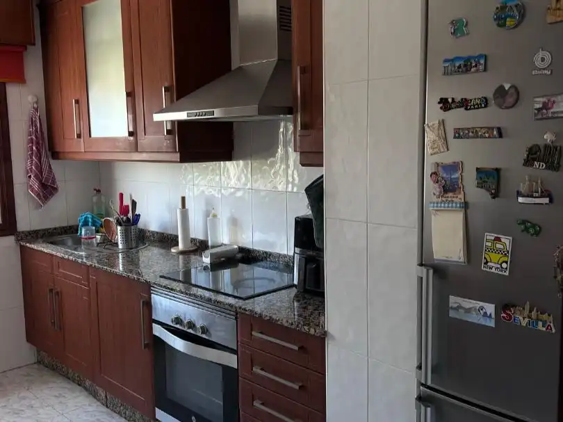Wohnung zum Verkauf in Travesía de Arteixo, 246, Arteixo pueblo Küche von Wohnung zum Verkauf in Arteixo mit Heizung, Abstellraum und Gemeinschaftsparkplatz