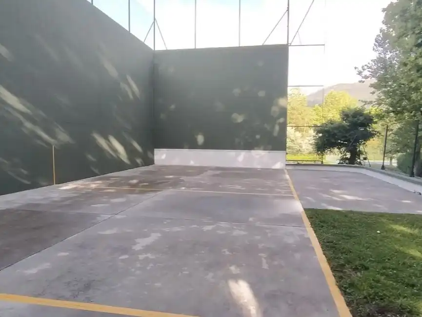 Piso en venta en Errotaundi Pasealekua, 13, Jaizubia - Urdanibia - Puiana Terraza de Piso en venta en Irun con Terraza y Piscina